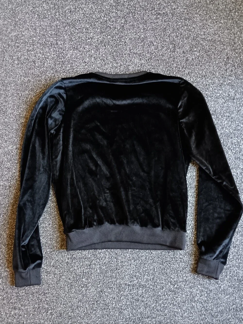 True Religion Black Velvet Logo Crewneck Sweater Womens Size Small